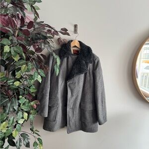 Vintage small Gray Wool Coat with Black Collar